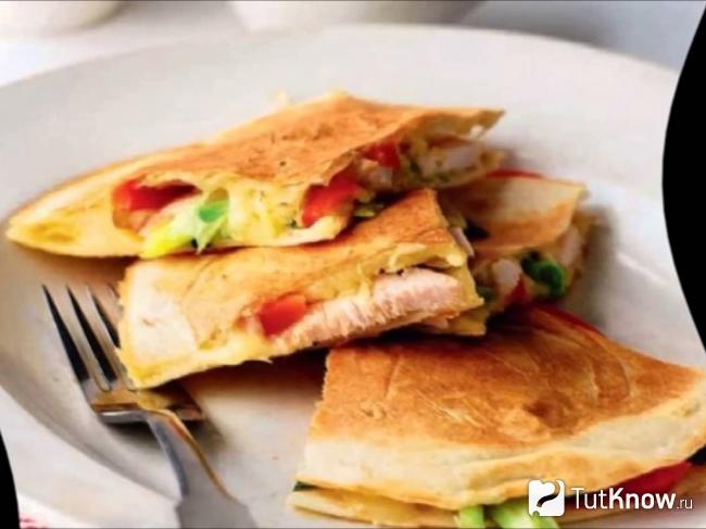 Тортилья с начинкой