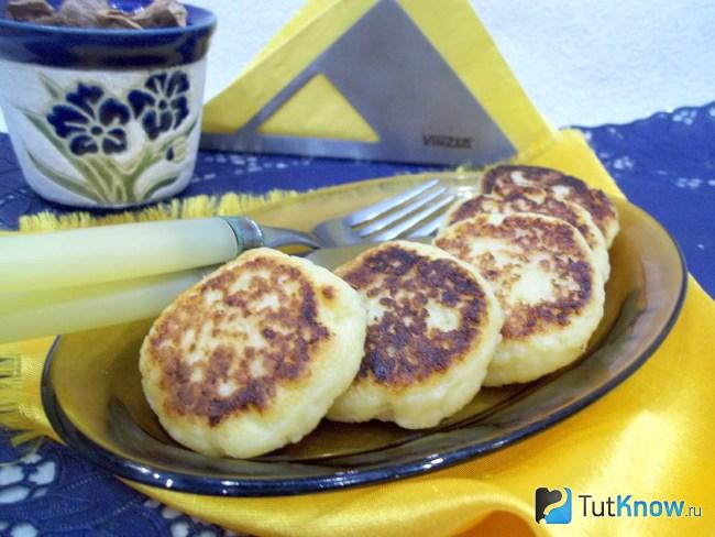 Готовые сырники