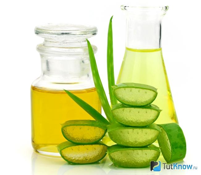 Касторовое масло и алоэ для приготовления маски от раздражения