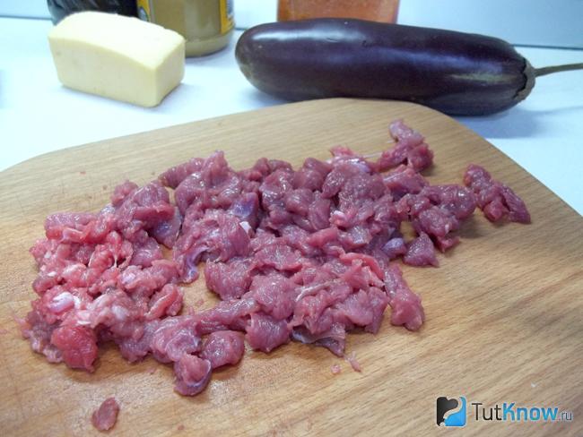 Мясо нарезано