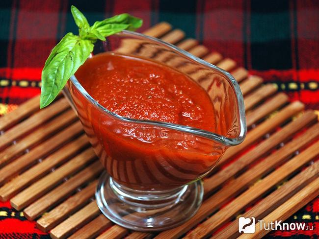 Соус к мясу из кизила