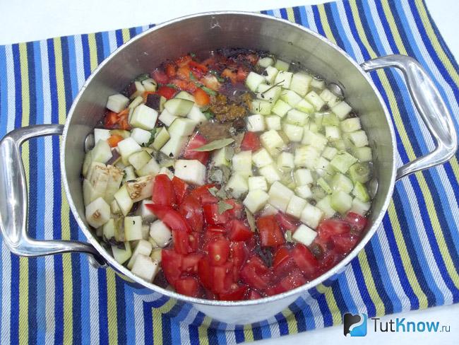 Продукты залиты водой