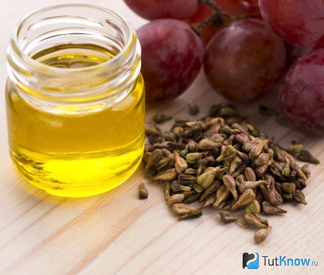 Масло виноградных косточек для проблемной кожи