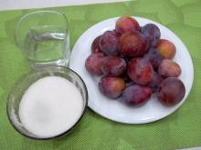 Ингредиенты для конфитюра из слив