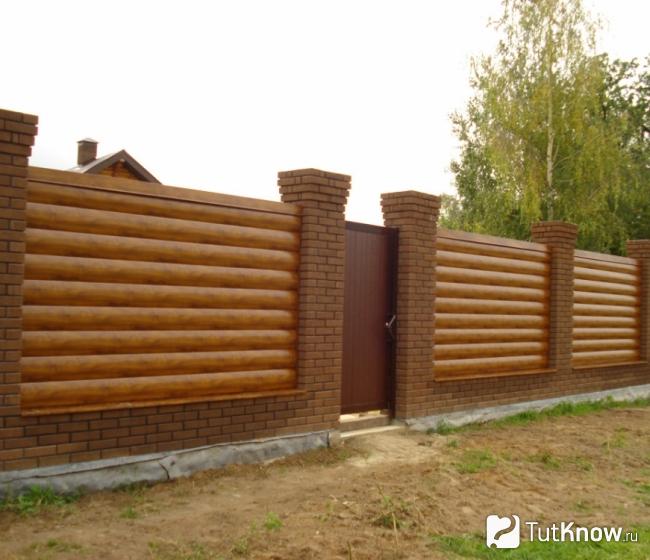 Как выглядит забор из сайдинга