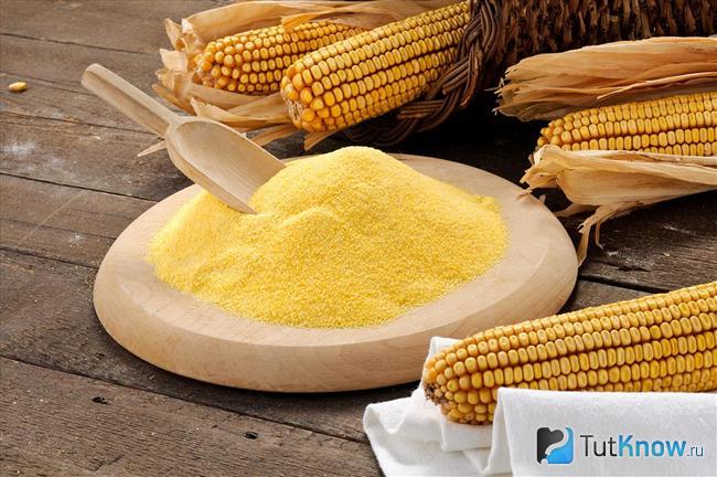 Горка кукурузной муки