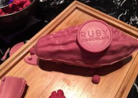 Новый розовый сорт шоколада Ruby