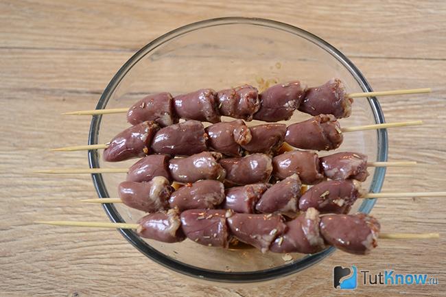 Сердечки на шпажках