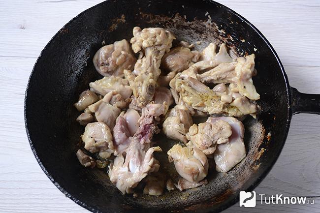 Обжаренное куриное мясо