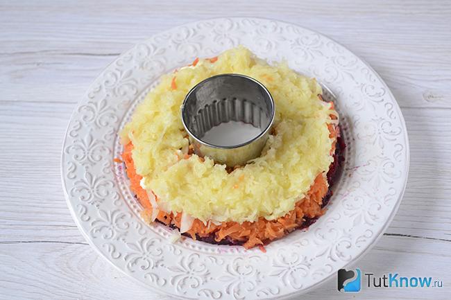 Слой варёной картошки