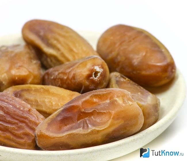 Сушеные плоды финиковой пальмы