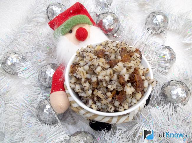 Готовая Рождественская кутья из перловки с маком и медом