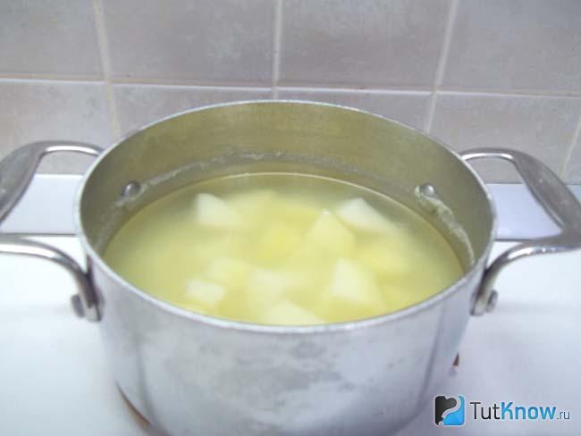 Картофель отварен