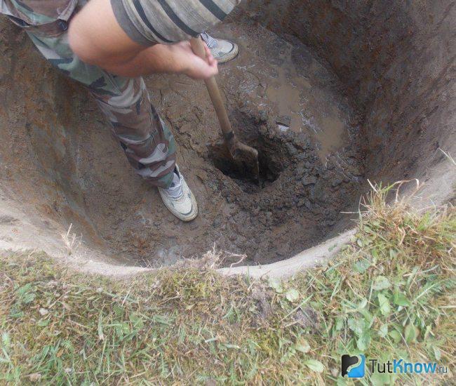 Как копать колодец вручную