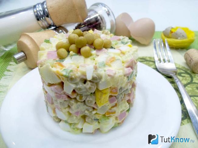 Готовый салат Столичный