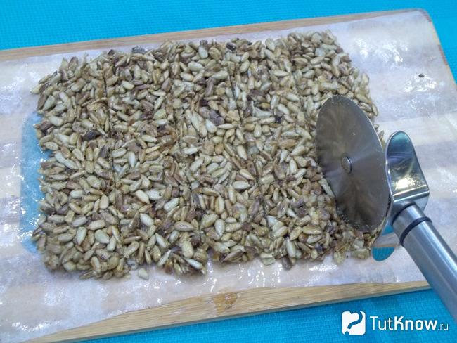 Козинаки нарезаны