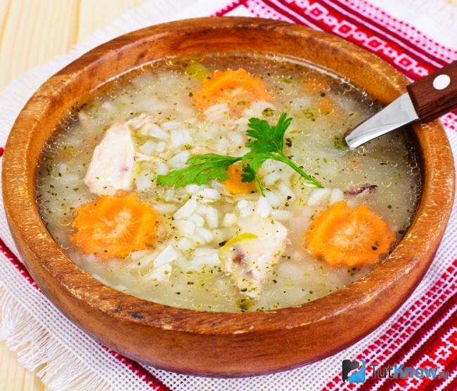Рисовый суп с курицей