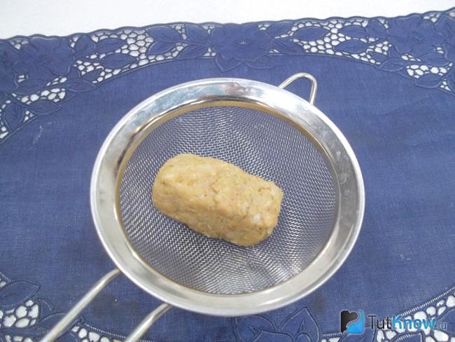 Сформированы котлеты по-турецки