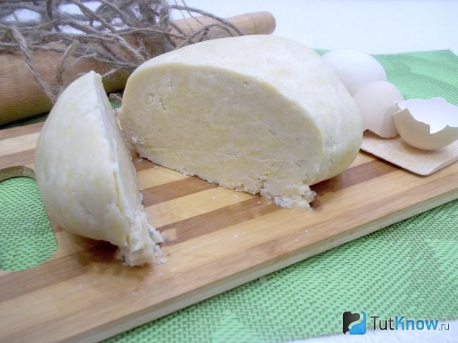 Готовое песочное тесто на маргарине и яйцах