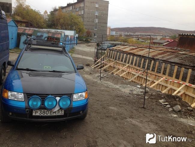 Верёвки для будущего навеса