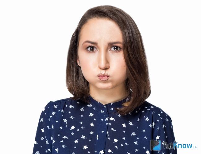 Упражнение гимнастического комплекса для лица