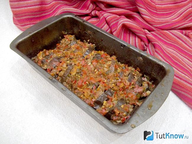 Готовые баклажаны по-турецки с мясом
