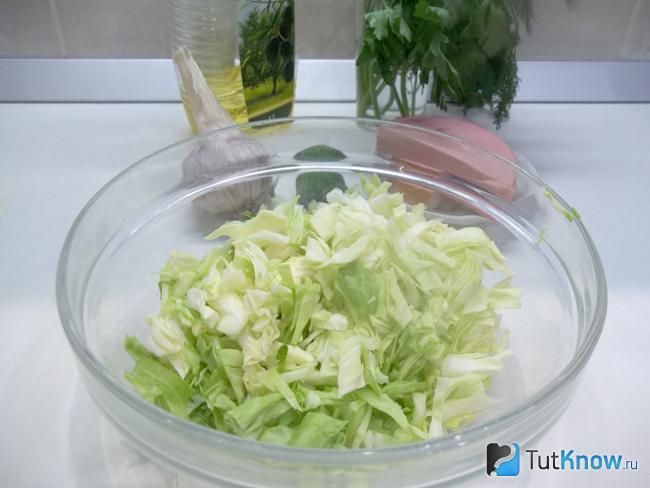 Капуста нашинкована соломкой