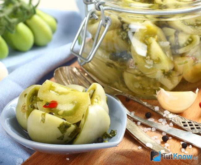Маринованные зеленые помидоры