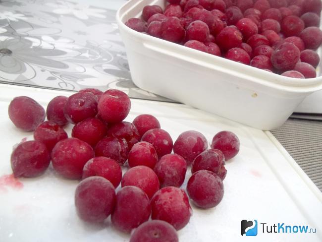 Готовая замороженная шпанка с косточкой