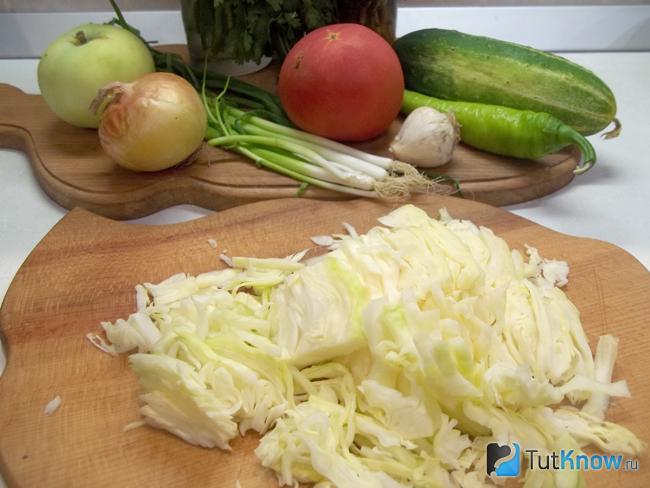 Белокочанная капуста нашинкована