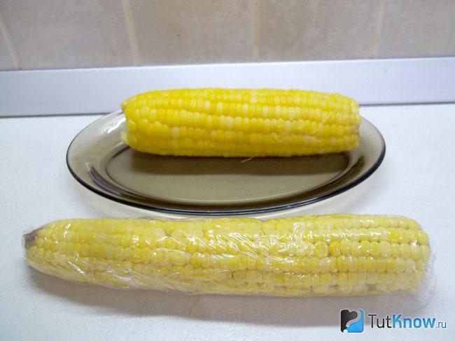 Готовая замороженная кукуруза в початках на зиму