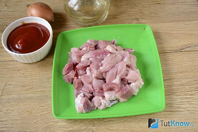 Подготовленные кусочки мяса