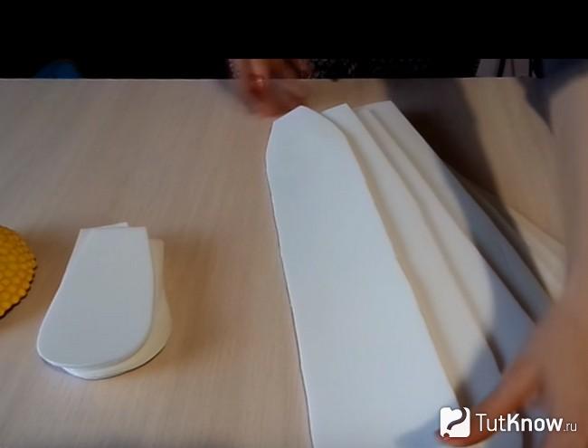 Заготовки для лепестков из изолона