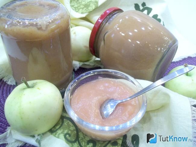 Готовое яблочно-грушевое пюре с сахаром на зиму