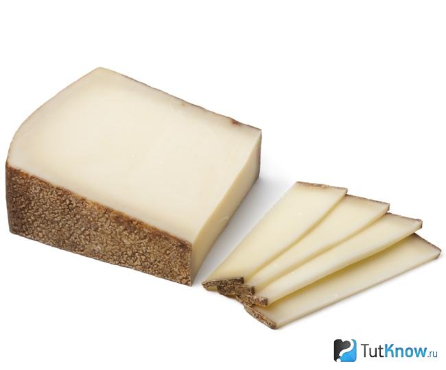 Продукт сыр Грюйер