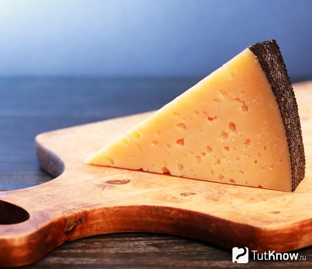 Как выглядит продукт сыр Грюйер