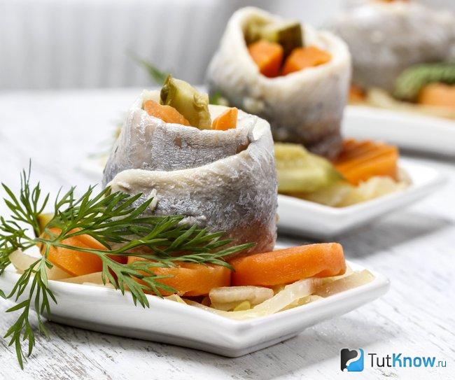 Рыбные рулетики из барракуды