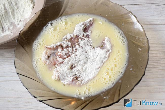 Мясо в яичной болтушке