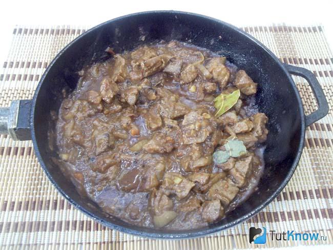 Готовый тас-кебаб тушеное мясо по-турецки