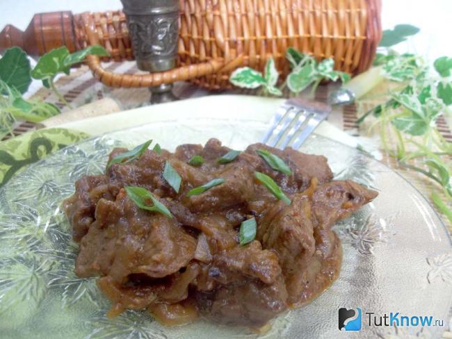 Готовый тас-кебаб тушеное мясо по-турецки