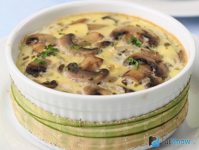 Классический жульен с грибами