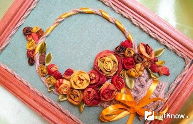Картина из лесных материалов