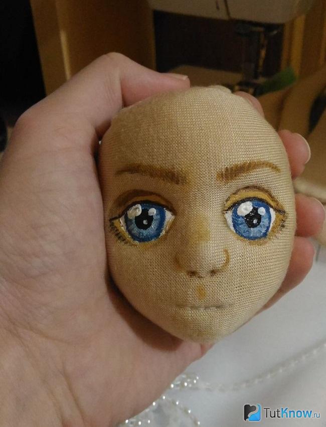 Рисуем голубые глаза