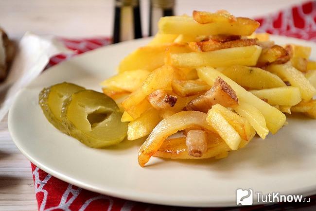 Картошка жареная с салом на скорую руку