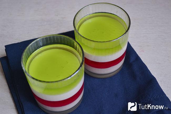 Зеленый слой желе