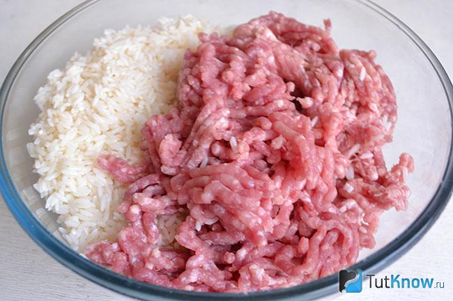 Рисова крупа с мясным фаршем