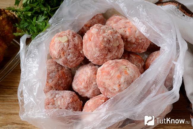 Замороженные мясные тефтели