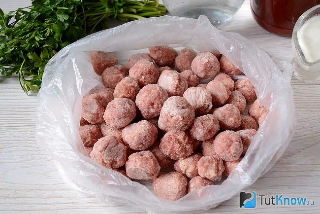 Домашний полуфабрикат замороженные фрикадельки