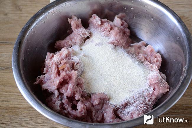 Добавление манки к фаршу