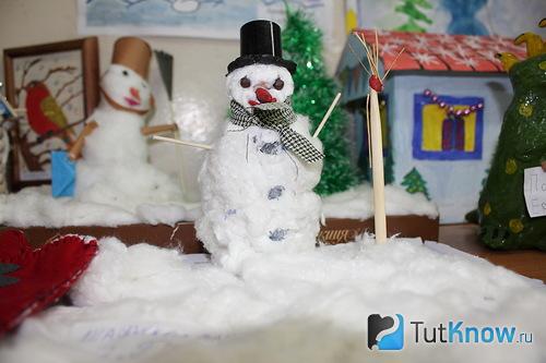Снеговик из ваты